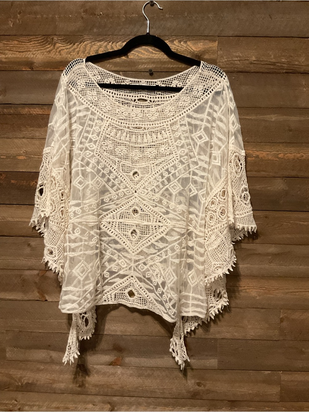Origami Women’s Cream Lace Crochet Poncho Boho One Size Never Worn